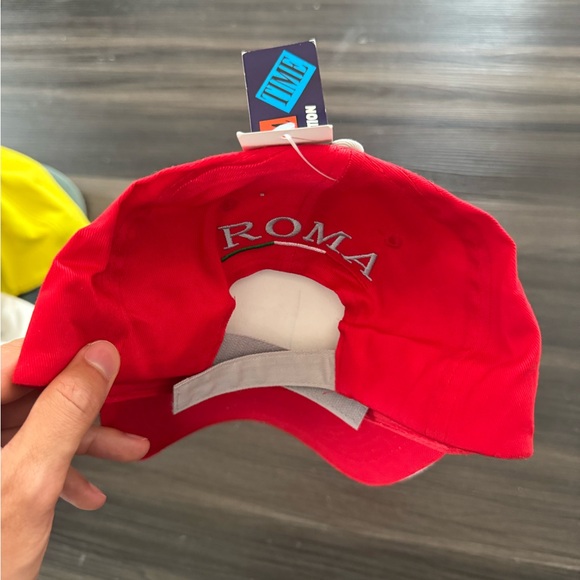 Roma Italy hat - Picture 1 of 2